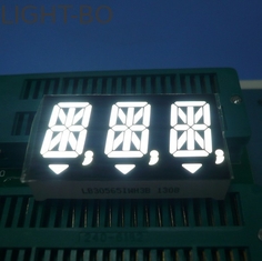 شاشة LED ثلاثية الأبعاد ذات أربعة قطاعات بيضاء للمؤشرات الرقمية