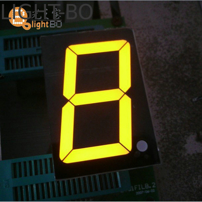 خلفية سوداء لون رقمية LED العرض مع 7 قطعة ارتفاع الرقم والأبيض أو نفس لون الإصدار