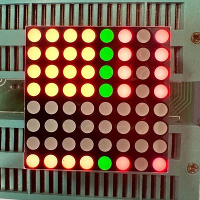سعر جيد أداء مستقر الأنود المشترك 3 مم 8 × 8 شاشة LED نقطية ثنائية اللون أحمر / أخضر للعلامات المتحركة الانترنت
