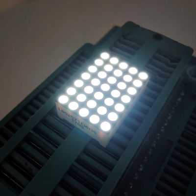 1.9 ملم الكاثودية المشتركة DOT مصفوفة LED الخضراء النقية