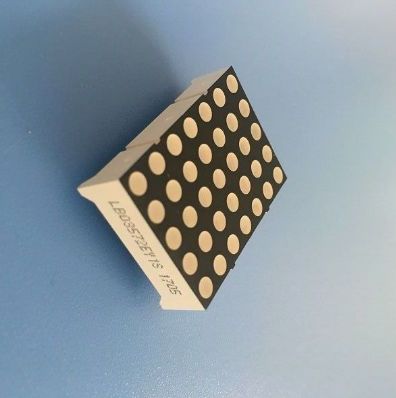 صفيف قطب موجب عمود قطب سالب شاشة عرض LED مصفوفة نقطية حمراء فائقة السطوع