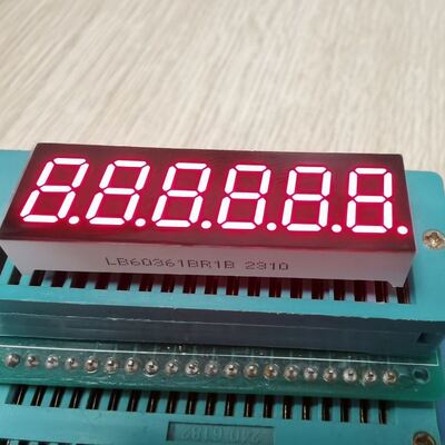 ضوء أحمر فائق 9.2 ملم 6 أرقام 7 قطعة شاشة LED عازل عازل العد التنازلي الرقمي