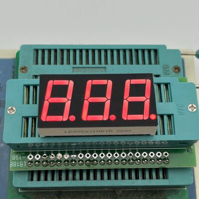 سعر جيد شاشة LED مكونة من 3 أرقام مقاس 14.2 مم باللون الأحمر الفائق السطوع مكونة من 7 أجزاء للتحكم في درجة الحرارة متصل