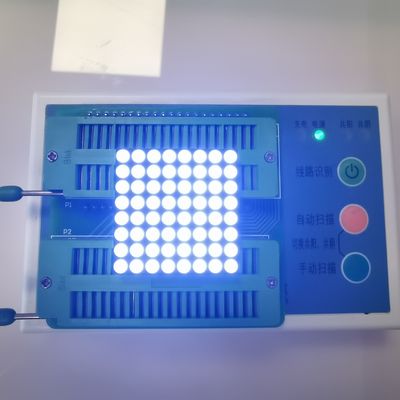 سعر جيد شاشة LED بنقطة مصفوفة 8 × 8 بطول موجي 635 نانومتر، سطوع 100 ميللي كانديلا، وجه أسود بقطاعات صفراء للمؤشرات الرقمية متصل