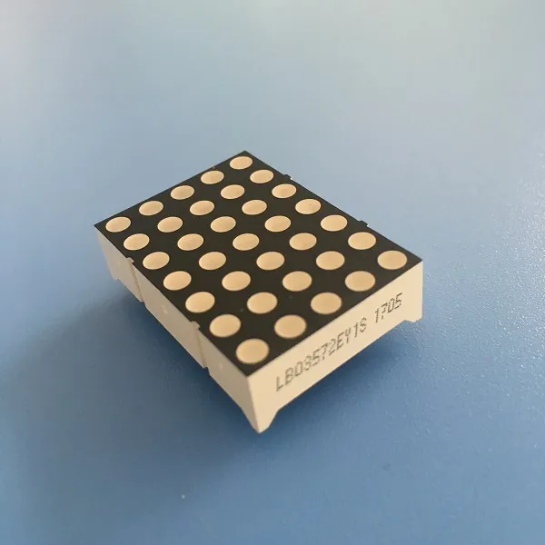 شاشة DOT Matrix LED 3mm Super Bright Yellow للوحات المتحركة / لوحات الرسائل 3