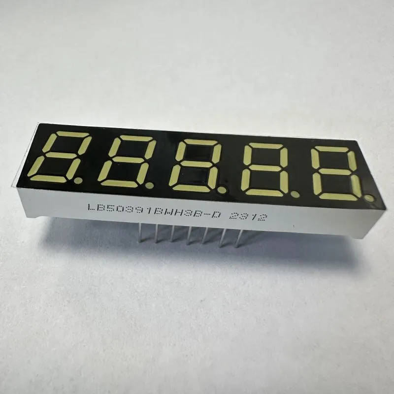 شاشة LED ذات 7 أجزاء بيضاء فائقة 5 أرقام 0.39 بوصة 0