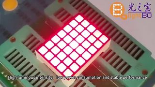 شاشة LED بمصفوفة نقطية مربعة 5 × 7